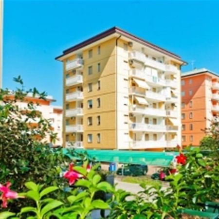 Elba Lägenhet Bibione Exteriör bild